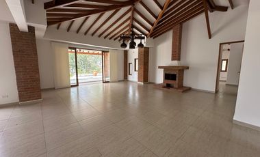 CASA EN ARRIENDO UBICADA EN ENVIGADO SECTOR LAS ANTILLAS