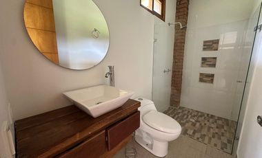 CASA EN ARRIENDO UBICADA EN ENVIGADO SECTOR LAS ANTILLAS