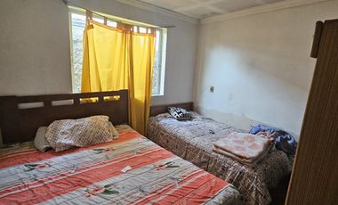 J L SANFUENTES/ ECUADOR