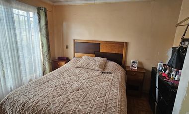 J L SANFUENTES/ ECUADOR