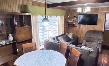 VENTA DE CASA EN VALDIVIA USO HABITACIONAL/COMERCIAL