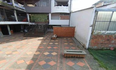 EDIFICIO EN ARRIENDO EN VILLAMARIA/CALDAS