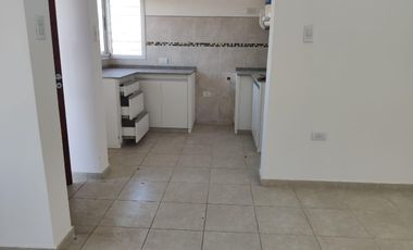 DEPARTAMENTO EN ALQUILER EN CALLE MAMERTO AVENDAÑO, BARRIO PARQUE NORTE - MONTE CRISTO!!!