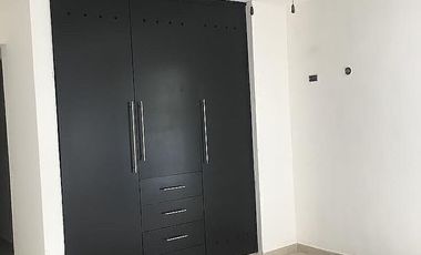 CASA EN RENTA MONTEBELLO 