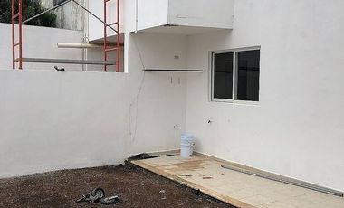 CASA EN RENTA MONTEBELLO 