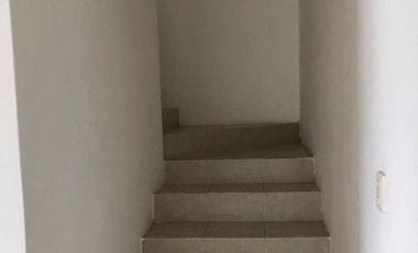 CASA EN RENTA MONTEBELLO 