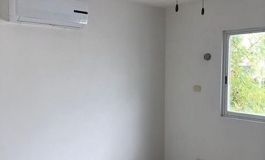 CASA EN RENTA MONTEBELLO 