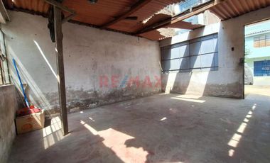 Casa Como Terreno En San Hilarion, San Juan De Lurigancho