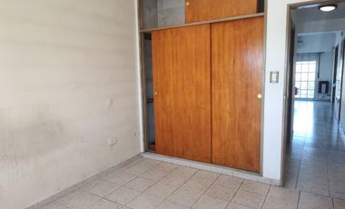 Departamento en  alquiler 3 ambientes con cochera