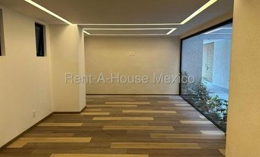 Departamento en Venta en Naucalpan de Juárez, Lomas de Tecamachalco  AM. 25-2637