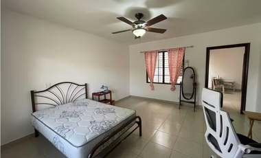 Casa en Alquiler en Altos de panamá | Castilla de Oro