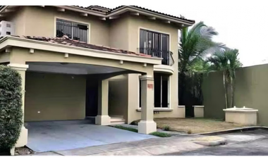 Casa en Alquiler en Condado Del Rey | Paseo Dorado