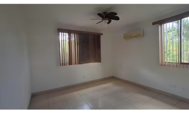 Casa en Alquiler en Condado Del Rey | Paseo Dorado