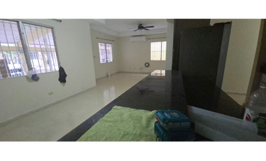 Casa en Alquiler en Altos de Panamá