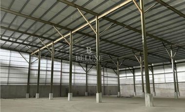 ALQUILER, DE BODEGA EN MAÑANITAS (6)