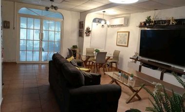Venta de casa en Villa Lucre