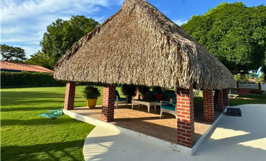 VENTA DE CASA CON PISCINA EN CORONADO (13)