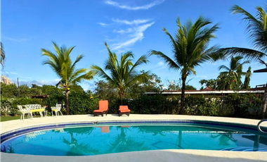 VENTA DE CASA CON PISCINA EN CORONADO (13)