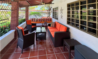 VENTA DE CASA CON PISCINA EN CORONADO (13)