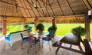 VENTA DE CASA CON PISCINA EN CORONADO (13)