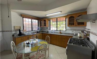 ALTOS DE PANAMA / CASTILLA DE ORO / 346M / 3 HABITACION / LINEA BLANCA