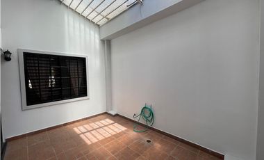 ALTOS DE PANAMA / CASTILLA DE ORO / 346M / 3 HABITACION / LINEA BLANCA