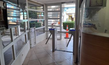 Arriendo, Victor Manuel Santiago
