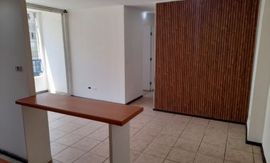 Arriendo, Victor Manuel Santiago