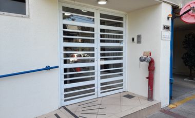 Arriendo, Victor Manuel Santiago