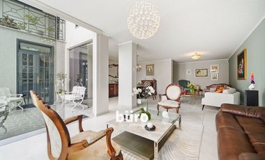 HERMOSA Y MODERNA CASA EN VENTA CON 3 DORM Y PISCINA EN SURCO