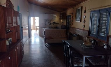 CASA QUINTA CON CANCHA DE TENIS EN SAUCE