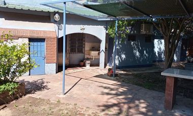 CASA QUINTA CON CANCHA DE TENIS EN SAUCE