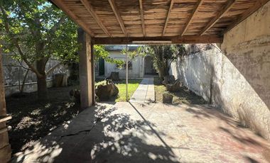 Venta casa cuatro ambientes en Ramos Mejia