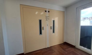 ALQUILER OFICINA  203 METROS MONSERRAT