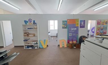 ALQUILER OFICINA  203 METROS MONSERRAT