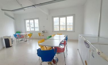 ALQUILER OFICINA  203 METROS MONSERRAT