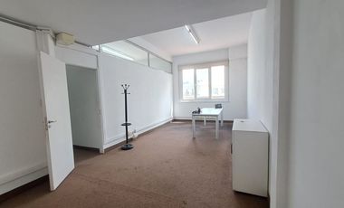 ALQUILER OFICINA  203 METROS MONSERRAT