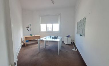 ALQUILER OFICINA  203 METROS MONSERRAT