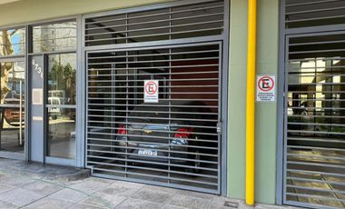 OFICINA Comercial con espacio guar. Caseros centro