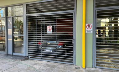 OFICINA Comercial con espacio guar. Caseros centro