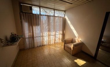 OFICINA Comercial con espacio guar. Caseros centro