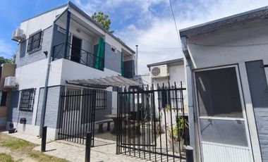 VENTA INMUEBLE CON 6 DEPARTAMENTOS - RUTA 11