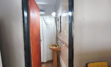 VENTA INMUEBLE CON 6 DEPARTAMENTOS - RUTA 11