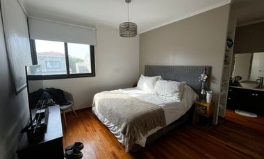 VENTA CASA BARRIO DALVIAN