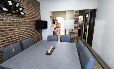 PH 5 ambientes c/ jardin y cochera