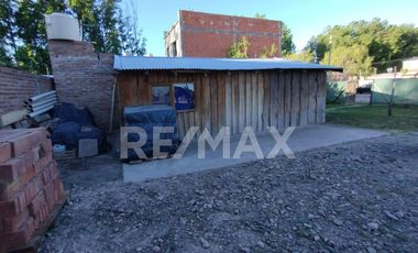 Casa 1 dorm - Patio - San Patricio del Chañar