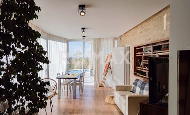 CASA EN VENTA CON PILETA, B° Bocahue, Neuquen.