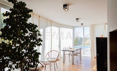 CASA EN VENTA CON PILETA, B° Bocahue, Neuquen.