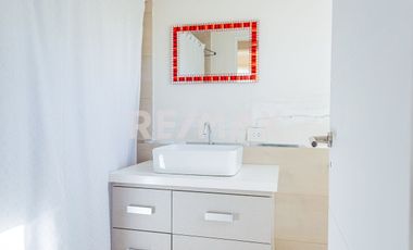 CASA EN VENTA CON PILETA, B° Bocahue, Neuquen.