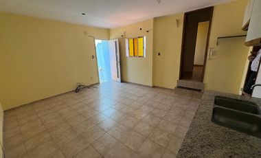 VENTA PLANTA ALTA 3 DORM +COCHERA, MTS DE GRAL PAZ